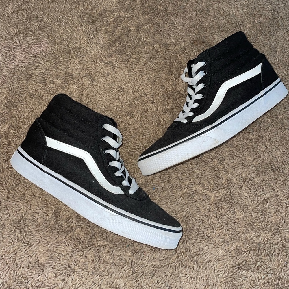 Black high top vans